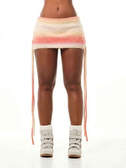 SUMWON WOMEN Minifalda de punto a rayas con lazos laterales, textura esponjosa, informal y cálida para el invierno