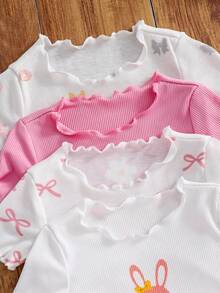 SHEIN LMoss Kids 4件套新生女宝宝夏季可爱针织卡通兔子碎花短袖连体衣套装 - 彩色 - 查看 6