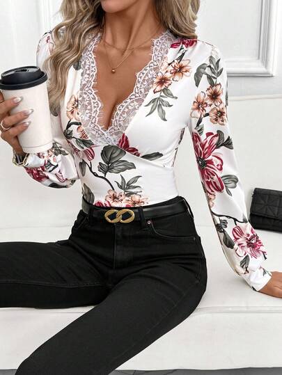 SHEIN Clasi Leopar Desenli Dantelli V Yaka Uzun Kollu Kadın Tulumu