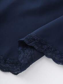 SHEIN Franclia 藏蓝色V领蕾丝拼接雪纺连衣裙，短袖，腰部褶皱，修身剪裁，中长款，温柔优雅仙女风连衣裙 - 藏蓝色 - 查看 5