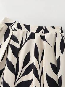 Franclia 女士休闲度假优雅外出约会装扮碎花褶皱A字裙，春夏款 - 彩色 - 查看 6