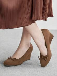 CUCCOO BIZCHIC Brown Suede Retro Bow Tie Wedge Shoes, Elegant And Commuting-Friendly - Coffee Brown - View 4