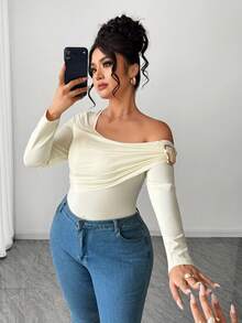 Elenzga 大码女士优雅奶油黄T恤，新款春夏不对称露肩套头衫，配金属纽扣，适合各种通勤风格，适用于旅行、婚礼、新年、派对、约会和休闲场合。 - 淡黃色 - 查看 4