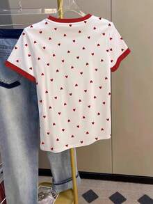 Resyla Áo thun nữ ôm dáng in hình trái tim chấm bi phối màu đỏ trắng ngọt ngào và dễ thương cho ngày Valentine, thích hợp cho mùa hè, áo thun thời trang, áo thun đẹp, quà tặng cho anh chị em, quà tặng cho mẹ, quà tặng Ngày của Mẹ, áo thun thường ngày và thời trang. - Đỏ - Xem 2