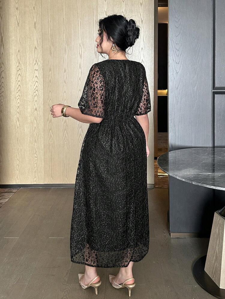 Dazy Plus Plus Size Women's Elegant Contrast Lace Waist Cinched Short Sleeve Dress, Black, Suitable For Party And Events, Spring/Summer Sundress