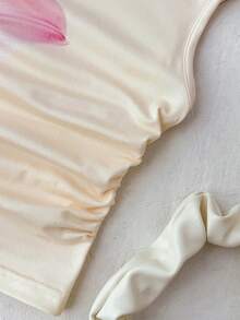 SHEIN 少女白色针织休闲简约印花不对称褶皱短款上衣，适合春夏穿着，休闲百搭，可打造个性造型，日常穿着 - 杏色 - 查看 5