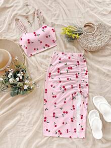 Soleia 女士夏季度假风樱桃印花吊带背心和抽绳褶皱高开衩裙两件套 - 粉色 - 查看 4