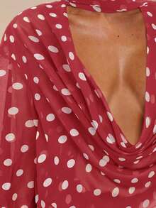 COSMINA Áo kiểu nữ thời trang gợi cảm in họa tiết chấm bi cổ khoét sâu - Đỏ - Xem 6