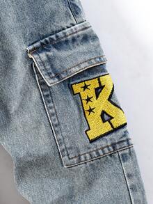 Young BoyCasual Loose Fit Straight Leg Contrast Stitching Cargo Jeans - Medium Wash - View 3