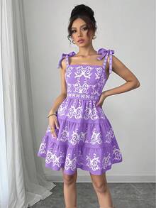 Rafferiza Đầm slip dây đeo thêu họa tiết cổ điển - Màu tím hoa cà - Xem 4