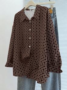 GlowEve CURVE 大码女式几何印花长袖单排扣休闲衬衫 - 棕色 - 查看 3