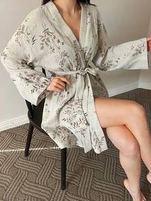 DAZY Blommigt tryckt texturerat chiffongtyg löst damkläder - Vitt - Visa 6