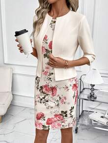 SHEIN Clasi 两件套女士优雅印花修身连衣裙和粉色中袖针织开衫，适合约会、通勤和日常穿着。 - 杏色 - 查看 4