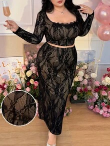 CovetEZ Plus Size 2-Piece Set: Lace Long Sleeve Crop Top With Boned Bust And Slit Bodycon Skirt, Sexy Outfit For Valentine's Day Date Parties Elegant 2 Piece Set Lace 2 Piece Set - Black - View 4