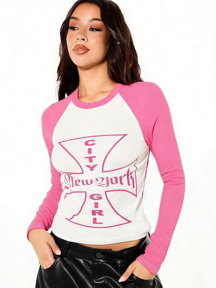 SUMWON WOMEN Top de manga larga raglán con estampado de cruces