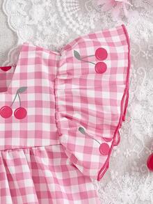 SHEIN 1 pieza Vestido de niña bebé sin mangas de cintura alta con cuello cuadrado y botones, con volantes y estampado de cuadros rosas, estilo campestre casual, patrón fresco, silueta ligera, adecuado para juegos al aire libre, uso casual en casa y fiestas relajadas - Rosa - Ver 3