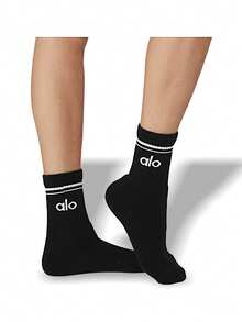 Alo 男女通用半筒复古袜，吸汗透气，柔软弹力，结实耐穿，易洗快干，适合日常运动，男女通用，均码，黑色 A0480U-BLACK - 黑色 - 查看 3