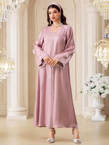 Al Najma 女士V领3D立体花卉装饰优雅阿拉伯风格连衣裙 - 藕粉色 - 查看 3