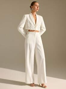 CLARA VERO Ensemble femme comprenant un blazer à manches longues avec col à revers fleuri et perles, avec ceinture, et un pantalon large, blanc - Blanc - Voir 7