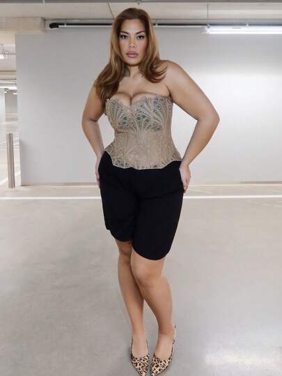 MelDlgn Plus  Size Autumn And Winter Khaki Textured Sheer Floral Lace Corset, Sexy Corset, Western Boho Top, Date Night, Rave Party, Night Out, Going Out, Versatile Corset, Halloween,Corset Tops For Women, Y2k Tops Y2k ,Halloween Costume/Plus Size Women's Fishbone Bralette, Tie-Up, Y2K Cropped Camisole, Suitable For Early Autumn, Spring/Summer/Halloween Clothes/Fall Clothes For Women/Autumn Clothes/Christmas Clothes/Plus Size Wedding Guest Dress Women   Curve/Off The Shoulder Dress/Animal Print/Summer Dresses For Women/Dresses For Women/Birthday Dresses For Women/Elegant Dresses For Women