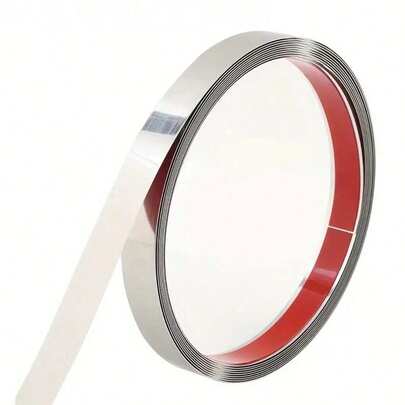 1卷5米不锈钢自粘墙面装饰条，金属装饰条，免打孔扁平嵌入式装饰条，适用于电视背景墙和天花板装饰。