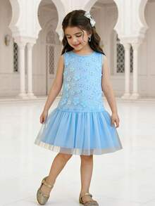 Kleine Mädchen Blaues Blumen Mesh-Ärmelloses Patchwork Kleid, Sommer Kinder Süßes Mini Kleid - Blau - Übersicht 6