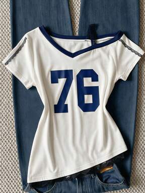 1 szt. T-shirt z nadrukiem numerycznym dla nastolatek, swobodny, prosty krój, materiał nie jest wykonany z polaru, nadaje się do szkoły, dojazdów do pracy i na weekendowy codzienny strój