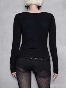 ROMWE Avant Y2K Punk Cross Rivet Design Fitted Long Sleeve Solid Color Versatile Women T-Shirt, Plus Size - Black - View 4