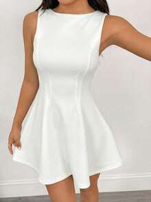 SHEIN PETITE Vestido elegante de unicolor sin mangas con cintura en línea A, adecuado para citas en otoño - Blanco - Ver 4