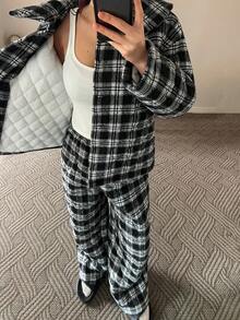 DAZY 女士加厚绗缝格子领睡衣套装，舒适冬季家居服 - 黑與白 - 查看 5