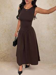 SHEIN PETITE 女士休闲日常通勤简约纯色无袖褶裥喇叭下摆连衣裙，夏季 - 咖啡棕 - 查看 4