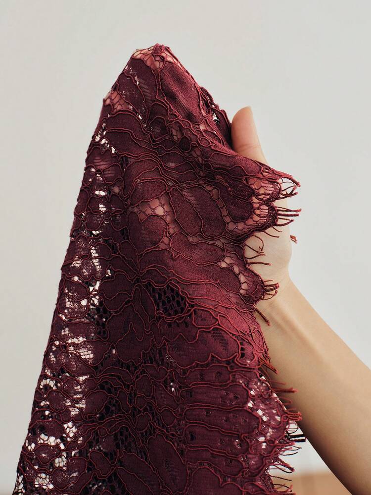 Women's Elegant Lace Sexy Energetic Fashion Hollow Out Short Sleeve Blouse, Spring/Summer