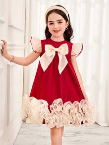 SHEIN 女童3D立体花卉拼接荷叶边露背蝴蝶结优雅无袖连衣裙，针织圆领拼接荷叶边大蝴蝶结装饰修身A字连衣裙，撞色设计，红色，适合家庭度假，可爱优雅时尚，派对装，生日装，华丽公主风，母女/姐妹装。春夏款。华丽公主风，正式场合，姐妹装，派对装 - 紅色 - 查看 7