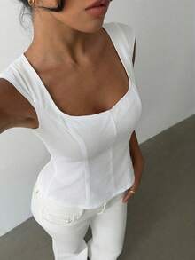 Aloruh Minimalist Daily Casual Square Neck Fitted Adjustable Tie-Back Cropped Shirt For Women White Elegant Top White Top Women Square Neck Tops - White - View 3