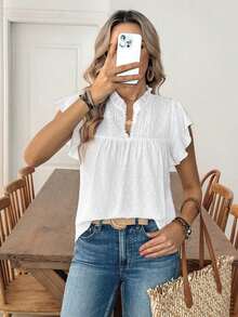 Louniche 女士休闲度假纯色镂空蕾丝V领短袖衬衫，春夏款 - 白色 - 查看 3