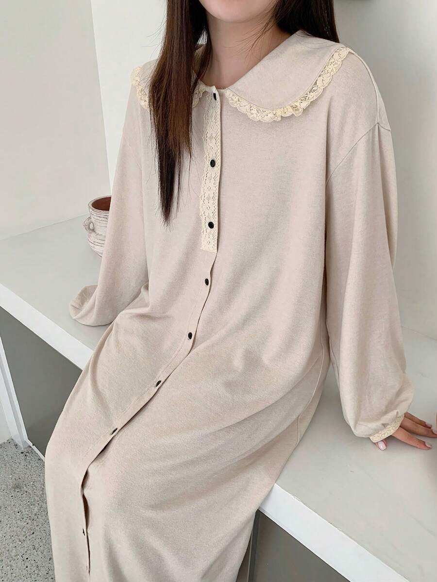 Dazy Plus 大码女式彼得潘领撞色蕾丝半开襟宽松长款休闲睡裙,春秋季 - 杏色 - 查看 1