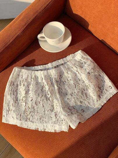 Comfortcana 2026 New Arrival Spring/Summer Fashionable Women's Sexy Lace Elastic Waist Shorts, Suitable For Summer Vacation Summer Outfits For Women Beach Shorts Beach Outfit  Vacation Outfits Women 2000s Style  White Short