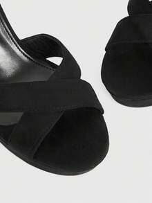 CUCCOO LuxiPop Women Heeled Sandals Valentine's Day - Matte Black - View 6