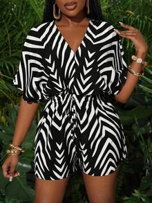 Slaydiva Bộ jumpsuit nữ mùa xuân hè kiểu dáng mới, thanh lịch, thoải mái, cổ chữ V, tay raglan, cạp chun, gấu quần chữ A, màu xanh navy, vải dệt họa tiết sóng trắng. - Nhiều màu - Xem 7