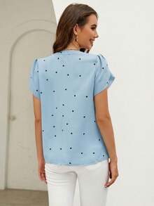 SHEIN Clasi 春季爱心印花花瓣袖V领夏季沙滩女式衬衫 - 薄荷藍 - 查看 2