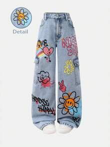 SHEIN Teen Girl Denim Cargo Wide Leg Jeans, Sweet & Cool Street Fashion Casual College Style Vacation Recommendation, Pink Heart And English Print Cute Sweet, Side Pockets Design Street Cargo, Elastic Waistband Comfortable, Loose Fit Flattering, Button Front Closure Convenient, Suitable For Home, Daily Wear, Date, Shopping - Light Wash - View 3