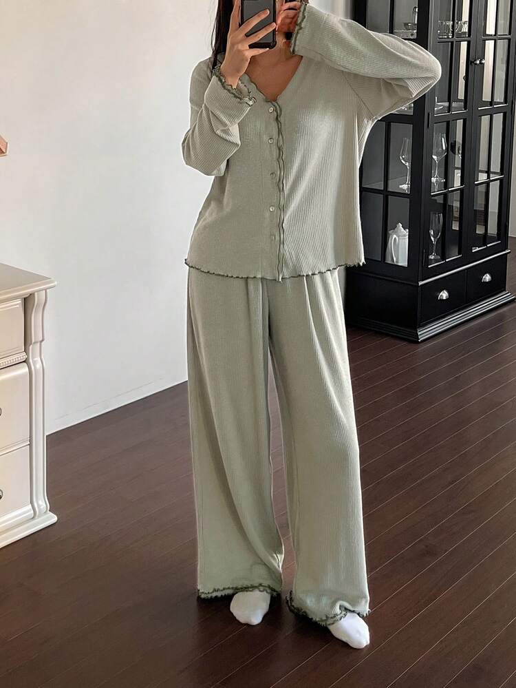 Green Minimalist Wavy Trim Comfortable Knit Women Pajama Set