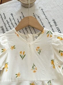 SHEIN LMoss Kids Young Girl Summer Casual French Elegant Vacation Style Ditsy Floral Peplum Top & Wide Leg Pants Set - White - View 5