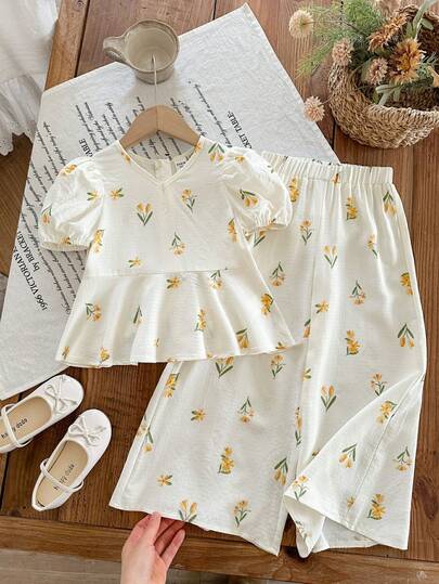 SHEIN LMoss Kids Ung flicka Sommar Casual Fransk Elegant Semesterstil Snygg Blommig Peplum Topp & Vida Byxor Set