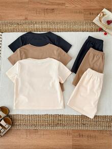 SHEIN Bộ 6 món áo thun ngắn tay và quần short trơn màu cơ bản cho trẻ em, thích hợp cho mùa xuân/hè, trang phục cho bé trai, quần áo đi học. - Màu be - Xem 2