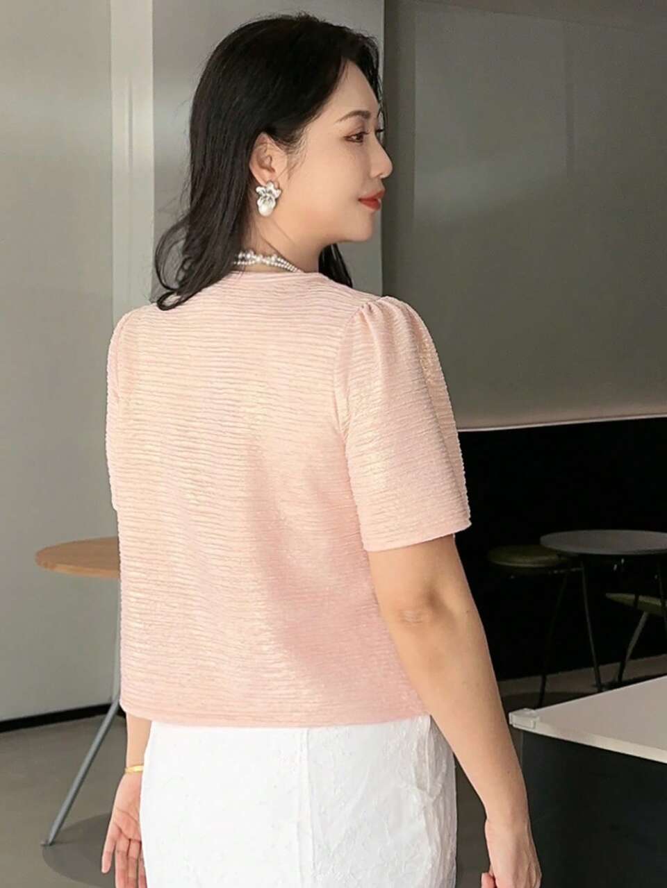 Dazy Plus Pink Elegant Cropped Shirt With Round Neck Short Sleeve