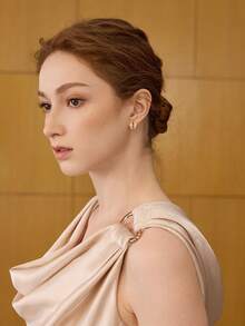 MOTF PREMIUM 时尚贝壳耳环，优雅设计，韩式耳环，送给女朋友的珠宝礼物 - 金色 - 查看 3