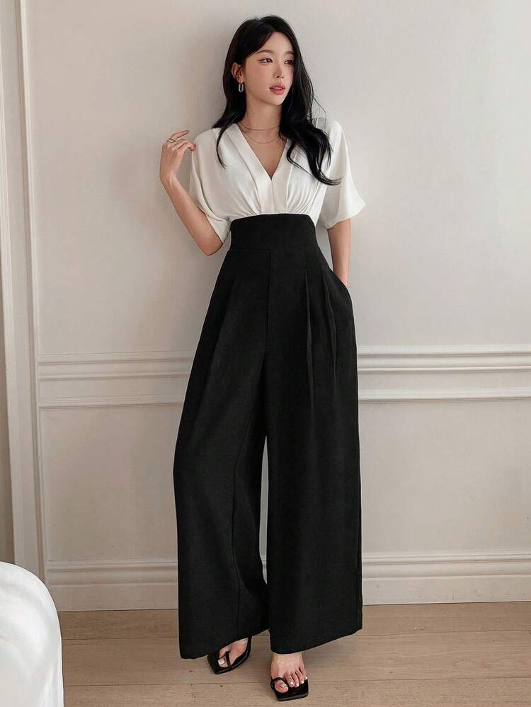 Women's Elegant Formal Jumpsuit With Contrast Color Blocking, V-Neck, Cinched Waist, Wide Leg Pants, Suitable For Spring And Autumn Jumpsuit