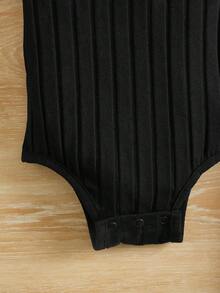 SHEIN 2件組女嬰休閒舒適連身衣套裝 幼兒女童透氣連身衣 - 黑色 - 查看 3