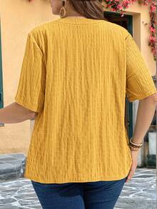 EMERY ROSE Plus Size Plain Simple Short Sleeve Shirt, Suitable For Summer, Summer Tops - Yellow - View 3